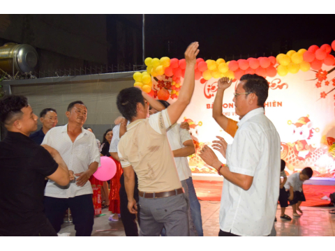 Tiệc Tất Niên Bà Con Xuân Thiên KV Miền Nam
