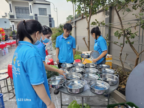 Tiệc Tất Niên Bà Con Xuân Thiên KV Miền Nam