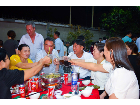 Tiệc Tất Niên Bà Con Xuân Thiên KV Miền Nam